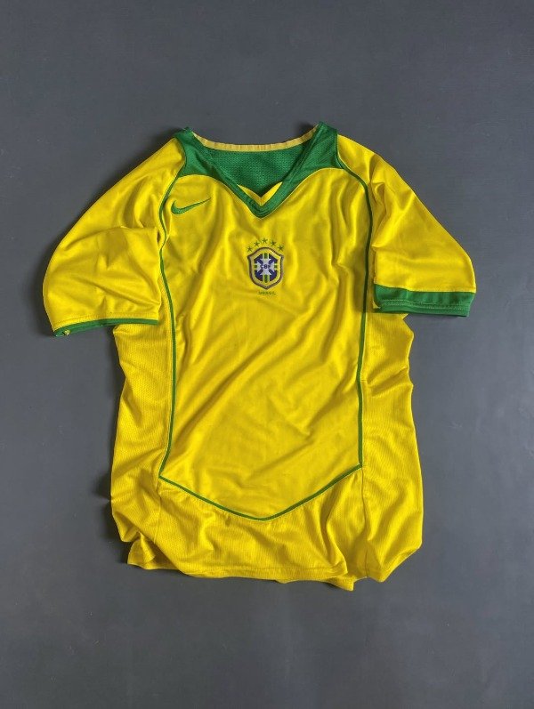 Producto - Camiseta titular selección de Brasil 2004