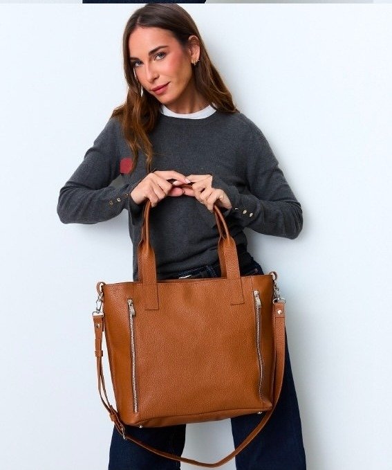 Producto - CARTERA PRAGA CUERO