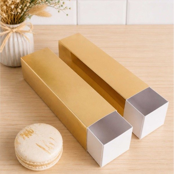 Producto - Caja para 7/8 macarons dorada 21x5x5