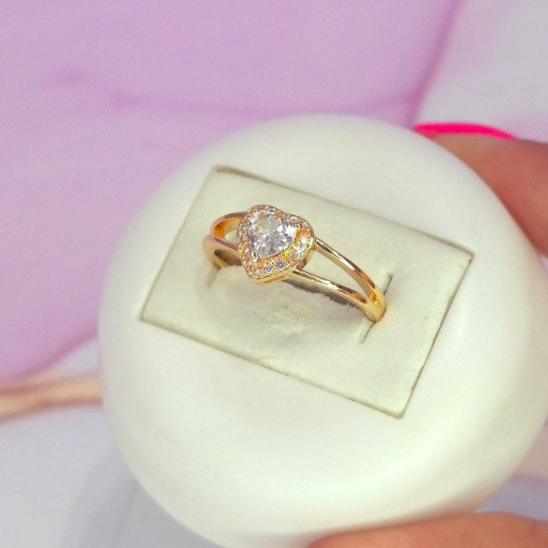Producto - Anillo con circonia corazon y micropavé LO