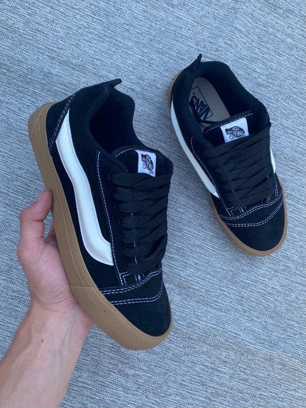 Producto - Vans Knu Skool Black Gum