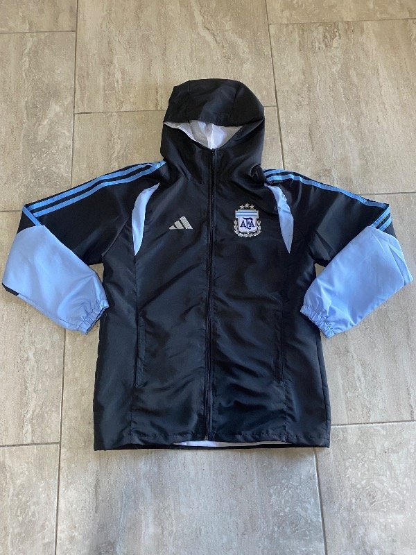 Producto - Campera Argentina rompeviento negra
