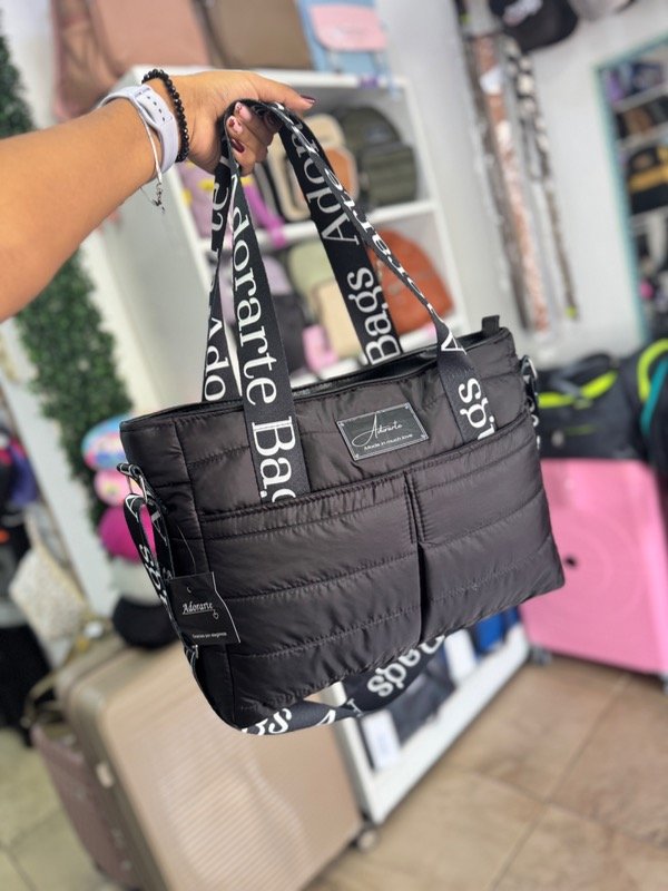Producto - Cartera Adhara Negra