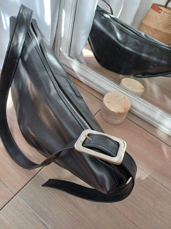 Producto - Bolso Lhasa CUERO NAPA negro