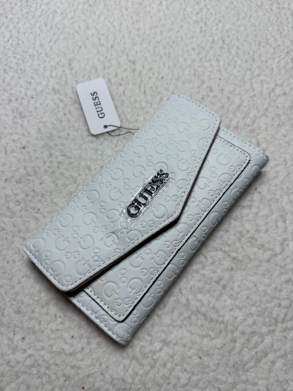 Producto - Billetera Gues Blanca