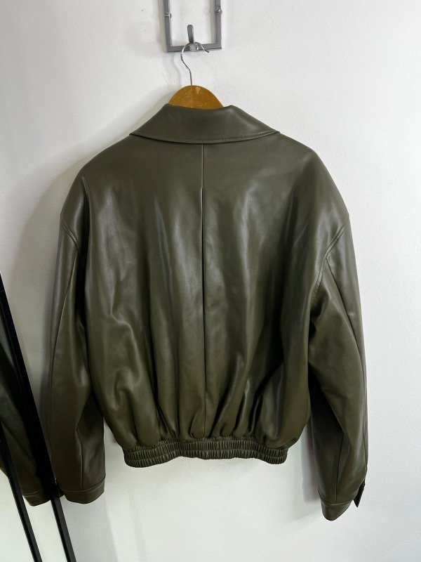 Producto - Campera the frankie shop - 6