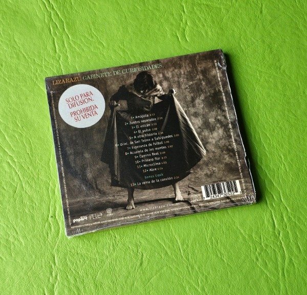 Producto - HILDA LIZARAZU ''Gabinete De Curiosidades'' (sellado) - 1