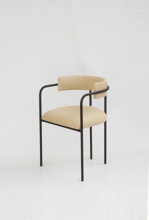 Producto - Silla Réplica Bouclé Beige