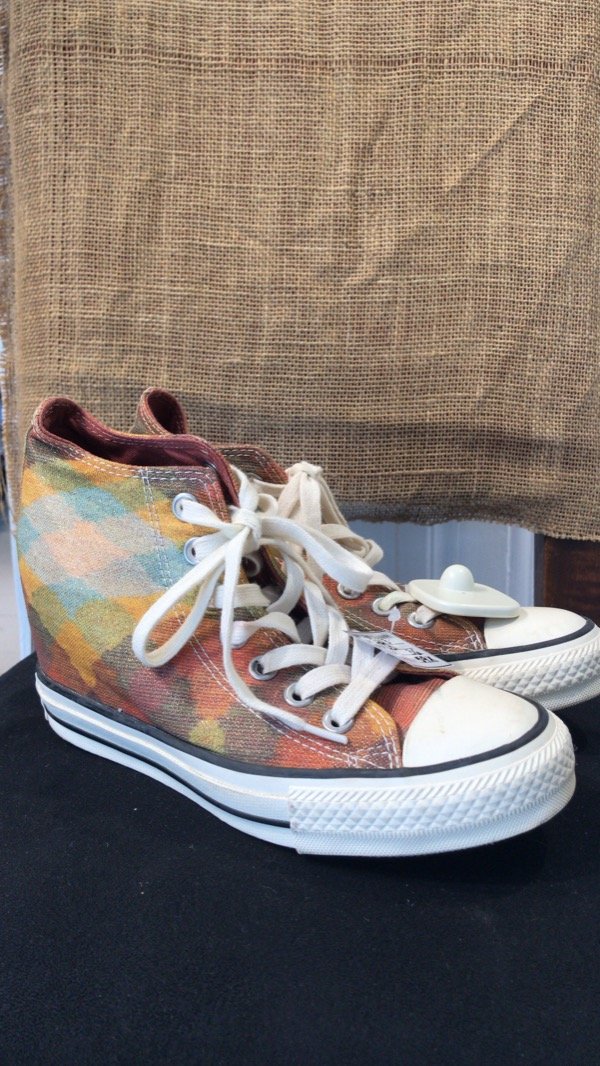 Producto - Zapatillas CONVERSE Talle 36- PRECIO: 59X