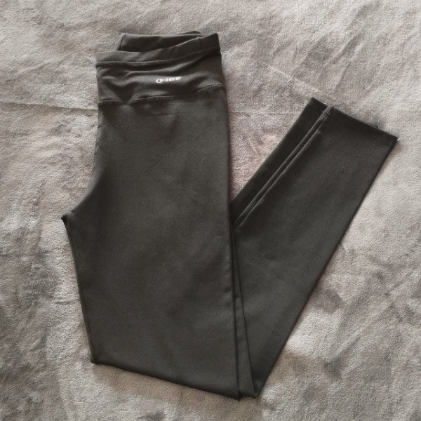 Producto - Calza negra chupín de lycra 70