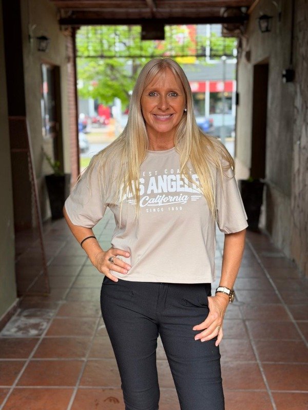 Producto - REMERA WEST VISON ALGODON PREMIUM OVER