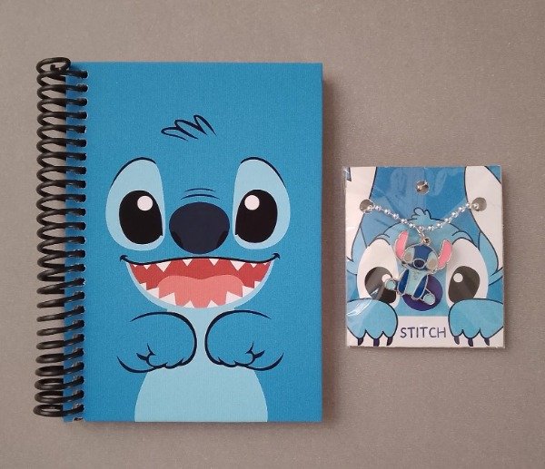 Producto - Combo de libreta y collar de Stitch
