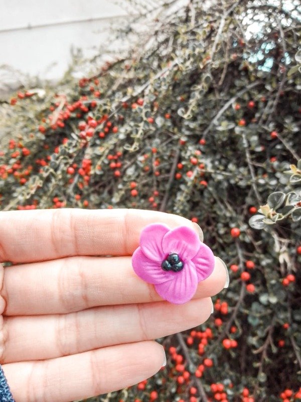 Producto - Prendedor flor