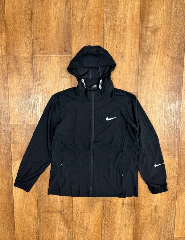 Producto - CAMPERA NIKE ANAROK