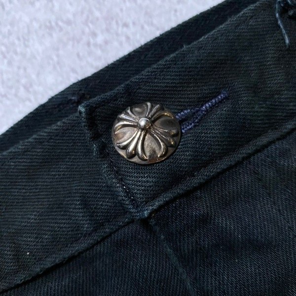 Producto - Levis Chrome Hearts Cross Patch Denim Bootcut - 16