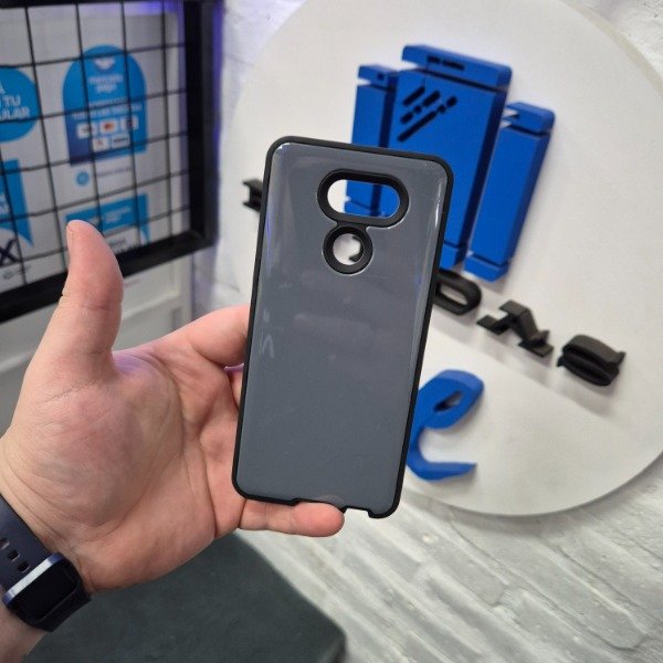 Producto - Lisa Gris - LG K40s