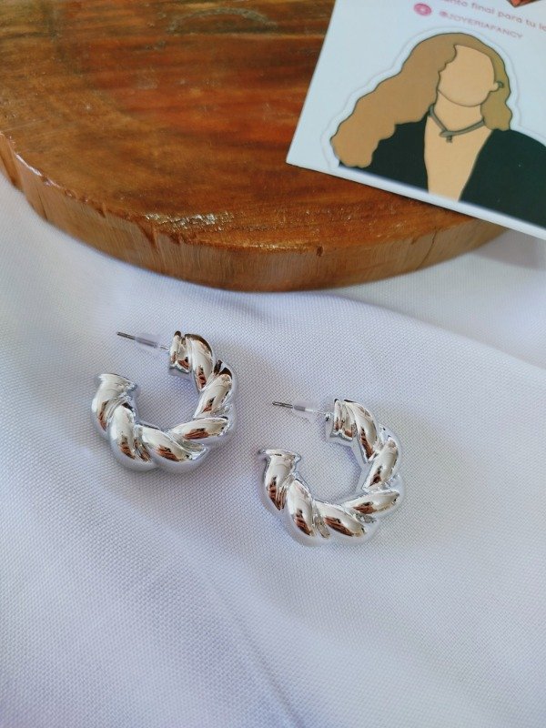 Producto - Argollas chunky xl trenza