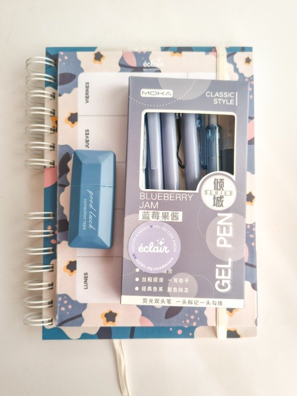 Producto - Combo cuaderno + organizador semanal + accesorios - Azul - 10