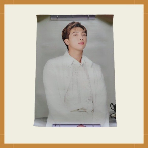 Producto - LOVE YOURSELF TOUR POSTER - RM