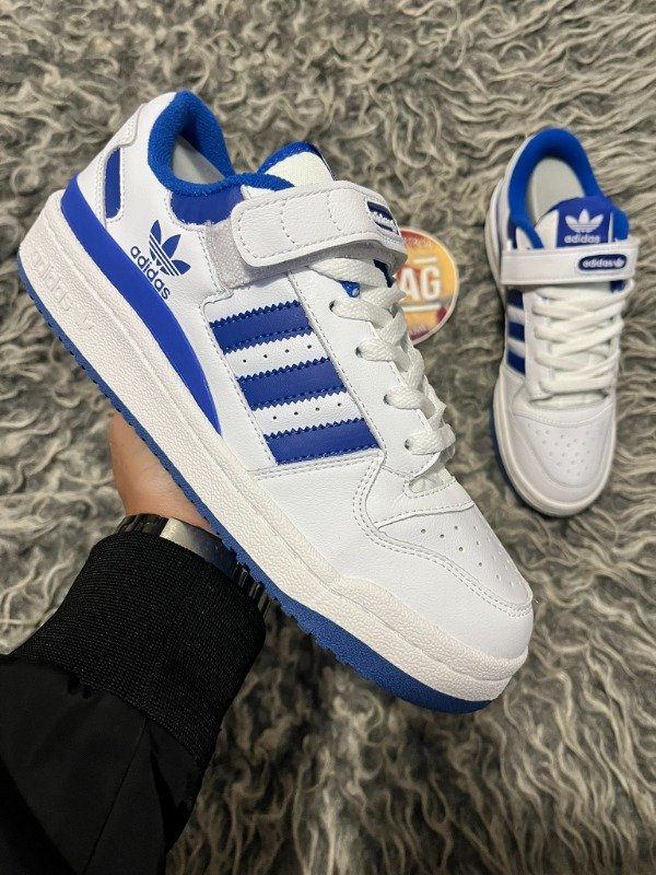 Producto - FORUM LOW WHITE AND BLUE