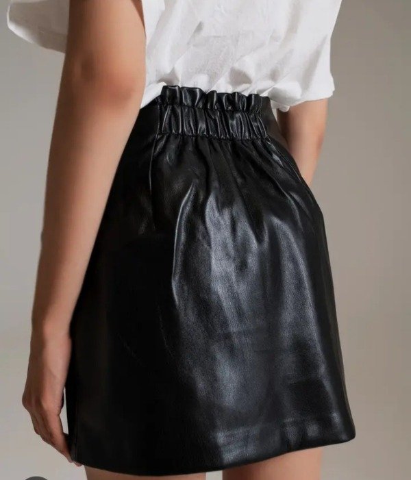 Producto - Pollera zara negra S cuero