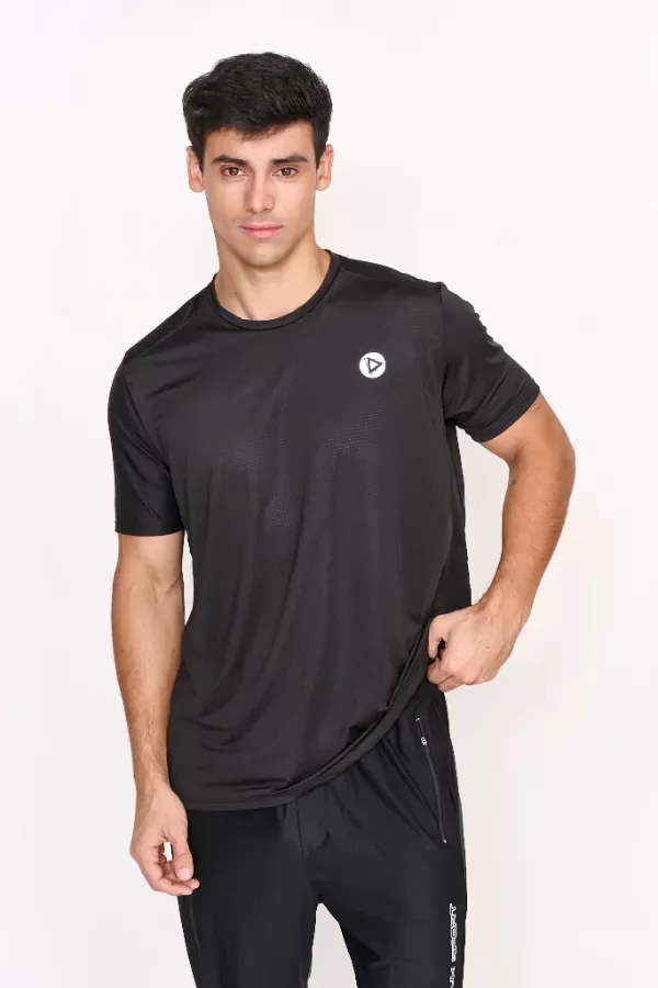 Producto - DRY FIT NEGRA