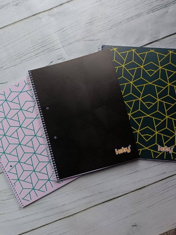 Producto - Cuadernillo A4 Koby Rayado