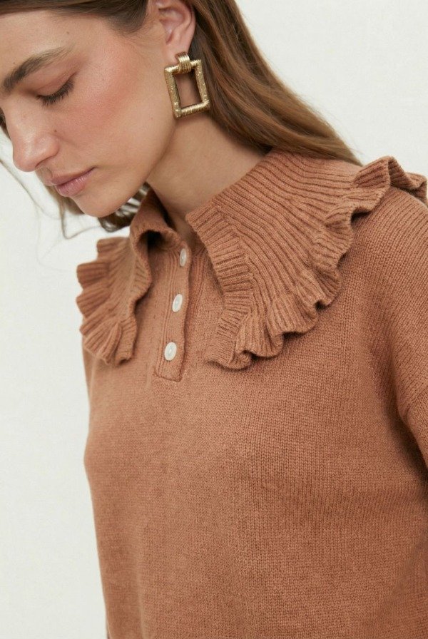 Producto - Chomba Sofia (camel)
