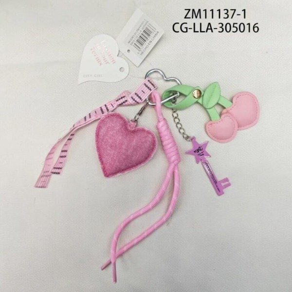 Producto - LLAVERO PARA CARTERA CORAZÓN - CITY GIRL