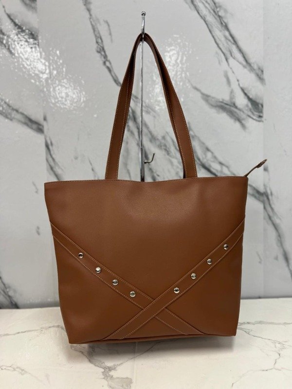 Producto - BOLSO TOTE TACHAS