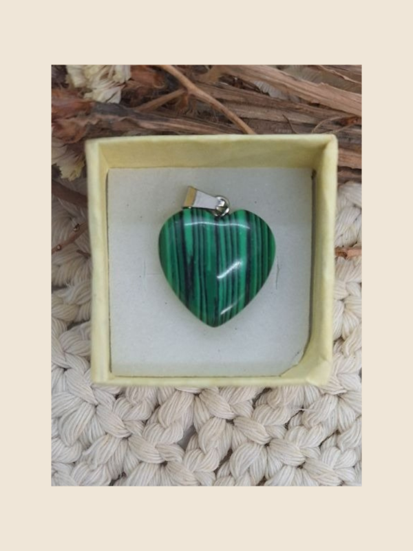 Producto - Dije corazón malaquita I