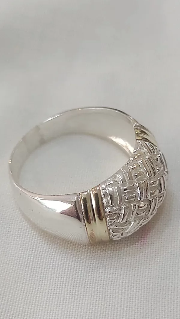 Producto - Anillo de Plata y oro bombe con tramado