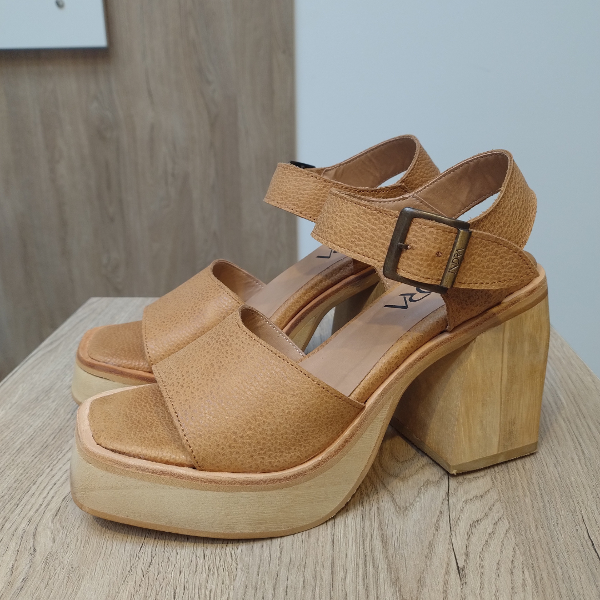 Producto - Sandalia Busia suela