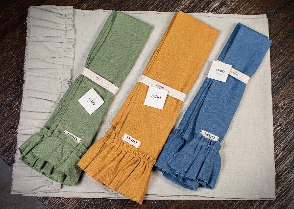 Producto - Camino de Mesa Tusor c/ Volados
