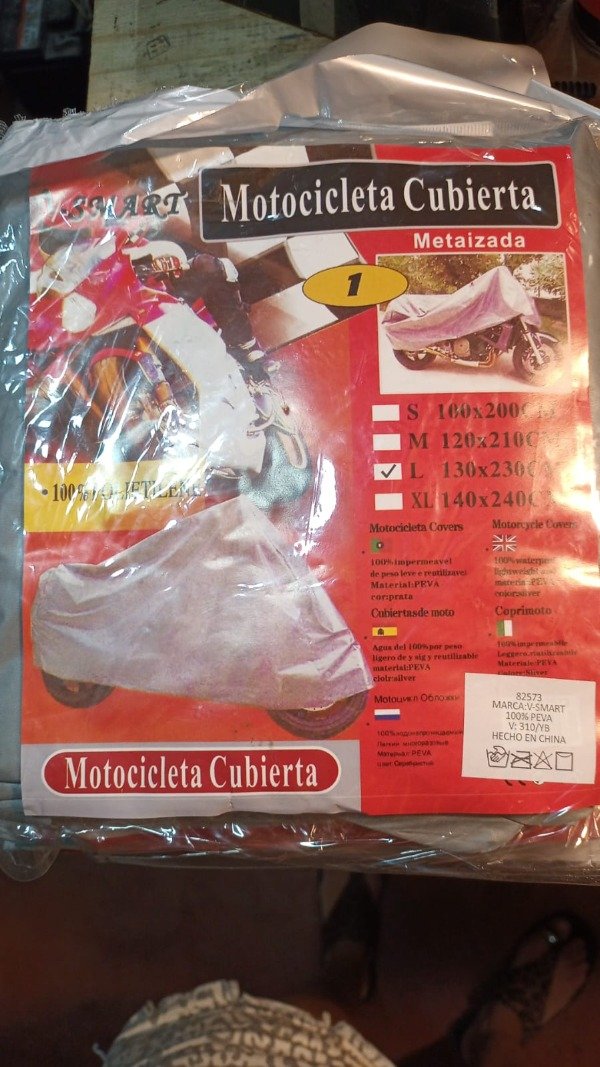 Producto - Funda Cubre Moto Premium - Protección Total Todo el Año