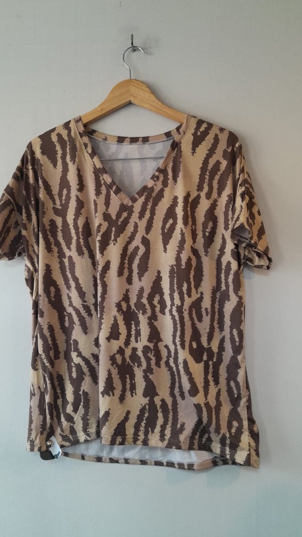 Producto - Remera ev Amplia