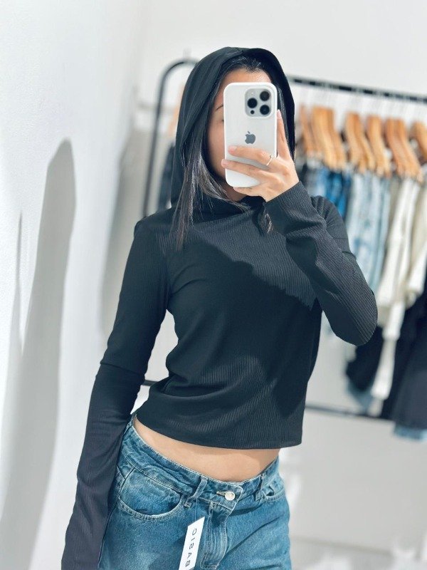 Producto - Remera mangas largas Alison negro