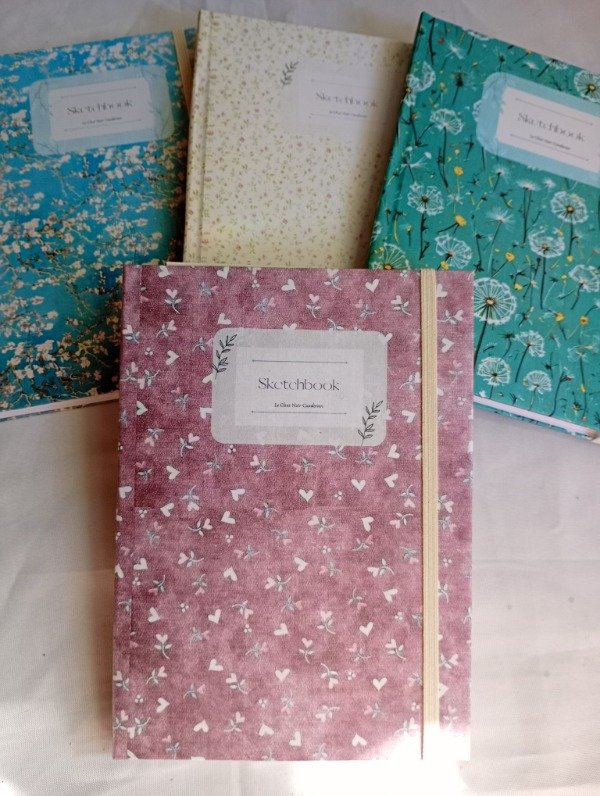 Producto - SketchBook A5 corazones rosa - 2