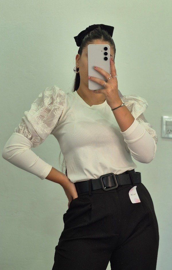 Producto - Blusa encaje flores blanco