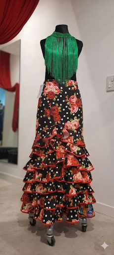 Producto - FALDA MONETA FONDO NEGRO CON ROSAS ROJAS Y LUNARES TM