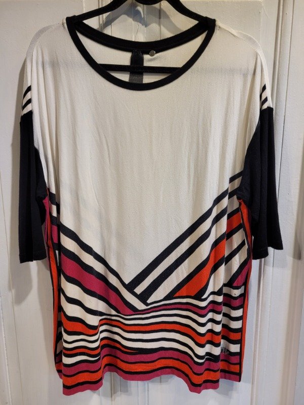 Producto - Remera ADRIANA COSTANTINI con rayas Talle XL - PRECIO: 50X