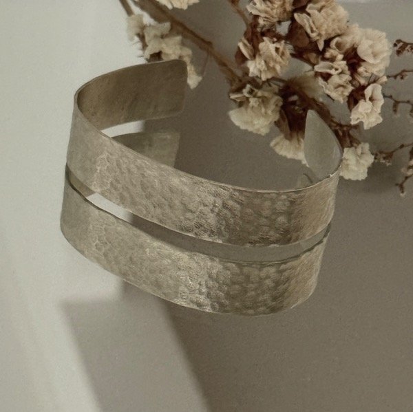 Producto - ESCLAVA TEXTURADA DE 1,5 CM