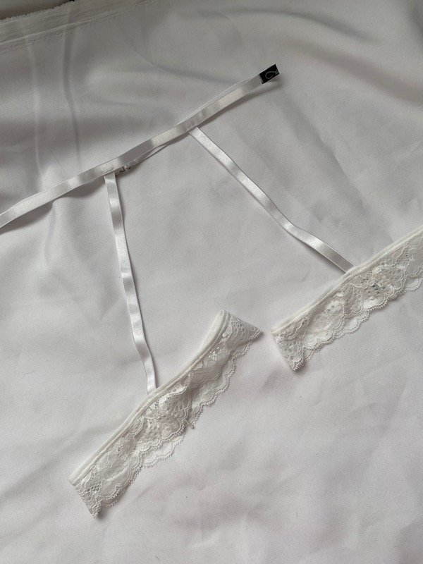 Producto - Liguero blanco