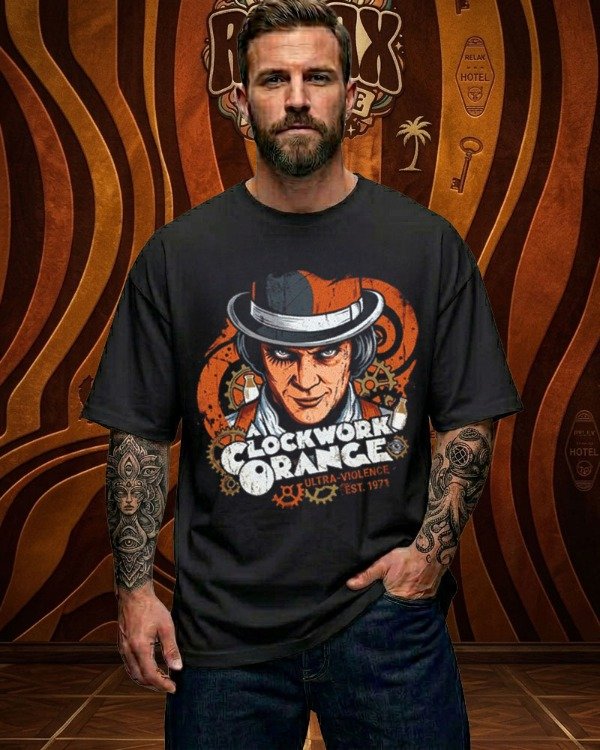 Producto - Remera Estampada Oversize Negra Naranja Mecanica