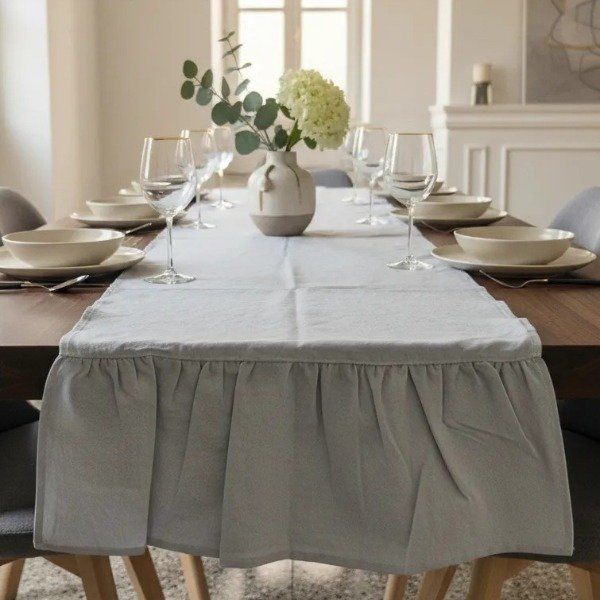 Producto - Camino de Tusor con Volados Gris Perla