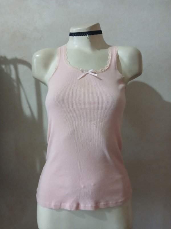 Producto - Musculosa Y2K