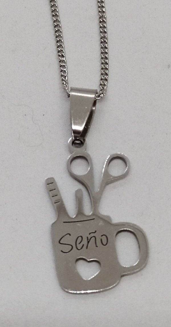 Producto - Dije para docente de Inicial