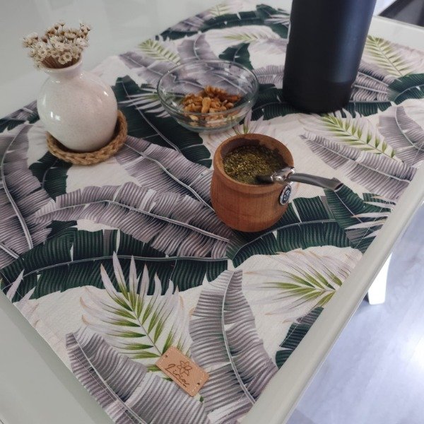 Producto - Mantel Matero Hojas
