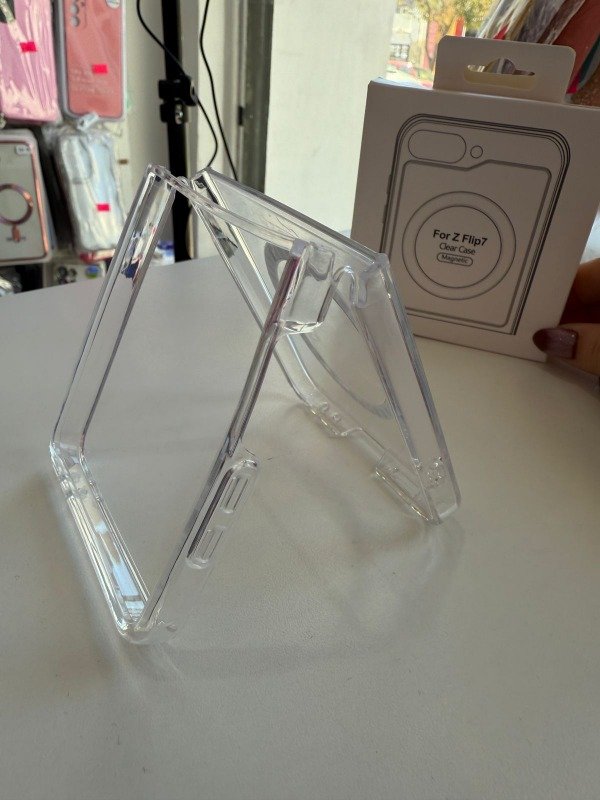 Producto - Transparente Magsafe Samsung Z Flip 7