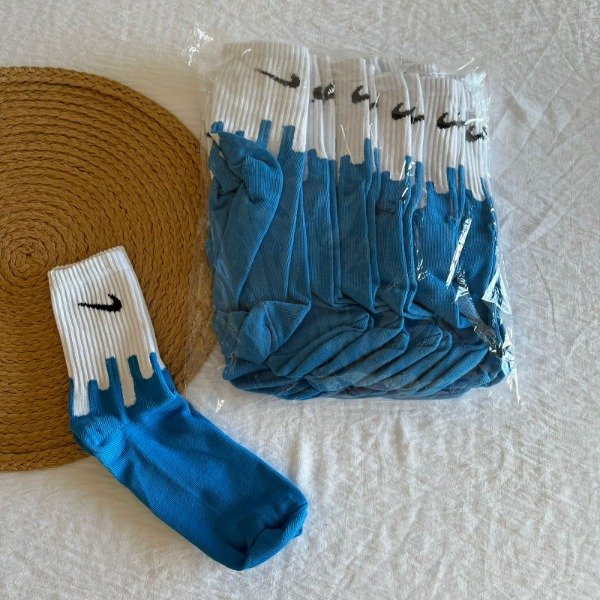 Producto - DOCENA NIKE PINTURA CELESTE